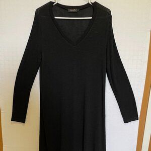 Amaryllis Black long sleeve, V-neck cotton knit dress size Medium